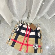 버버리 BURBERRY 로고 패턴 모던 디자인 캐주얼 반바지
