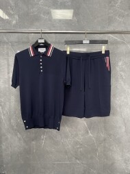 톰브라운 터틀넥 폴로 반팔 반바지 세트