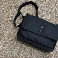 생로랑 니키 메신저백