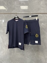 톰브라운 라운드 반팔 반바지 세트