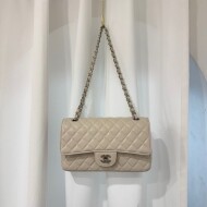 샤넬 클래식 플랩백