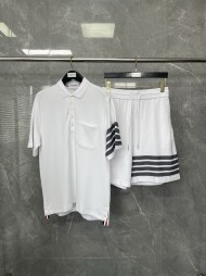 톰브라운 카라 반팔 반바지 세트