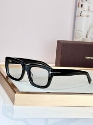 톰포드 TOMFORD 구미 고급 패션 선글라스 MODEL：FT1327 Size ：52口22-145