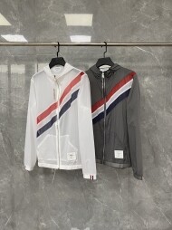 톰브라운 후드 바람막이