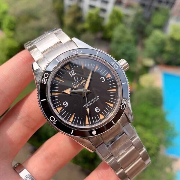 위핑,오메가 Seamaster 300 오토매틱 블랙 다이얼 남자 41mm 시계 233.30.41.21.01.001