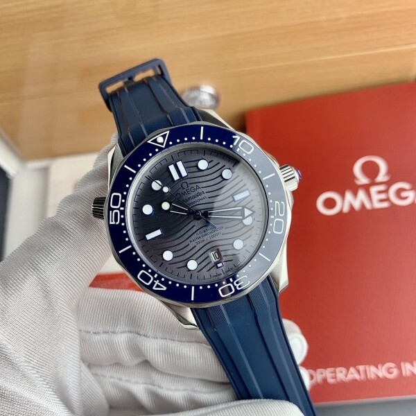 위핑,오메가 씨마스터 자동그레이 다이얼 42mm 남성시계 2칼라 210.32.42.20.06.001
