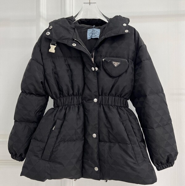 위핑,프라다 자켓 Prada Black Padded Re-Nylon jacket 29Y996