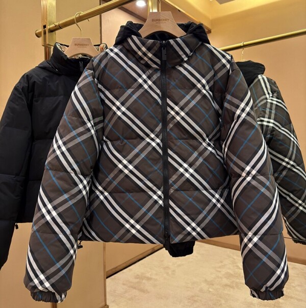 위핑,버버리 BURBERRY 리버시블 체크 나일론 퍼퍼 재킷 2컬러 80961311