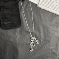 크롬하츠 Chrome Hearts 로고 모던 빈티지 펜던트 목걸이