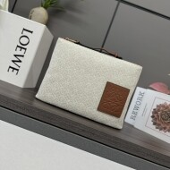 로에베 LOEWE 오블롱 파우치 - 애너그램 자카드 & 카프스킨 2컬러 C821C63X05