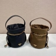 프라다 나일론 버킷백 2컬러 1BE088