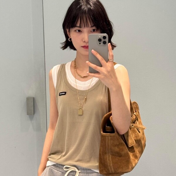위핑,미우미우 고품질 여성 런닝티 01