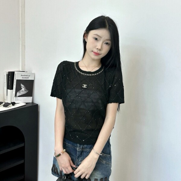 위핑,샤넬 고품질 여성 반팔티 2컬러 09