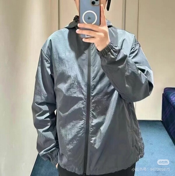 위핑,버버리 EKD 배지 나일론 자켓 마그넷 81063891