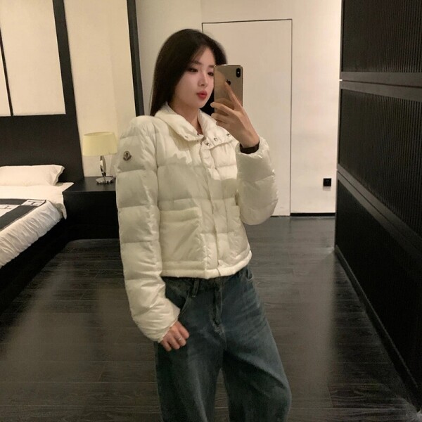 위핑,몽클레어 브레이디드 Jarcieu 다운 숏패딩 2컬러 K20931A00017597YF999