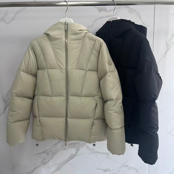 위핑,몽클레어 후사인 후드 숏 다운 재킷 2컬러 K20911A00033596TM999