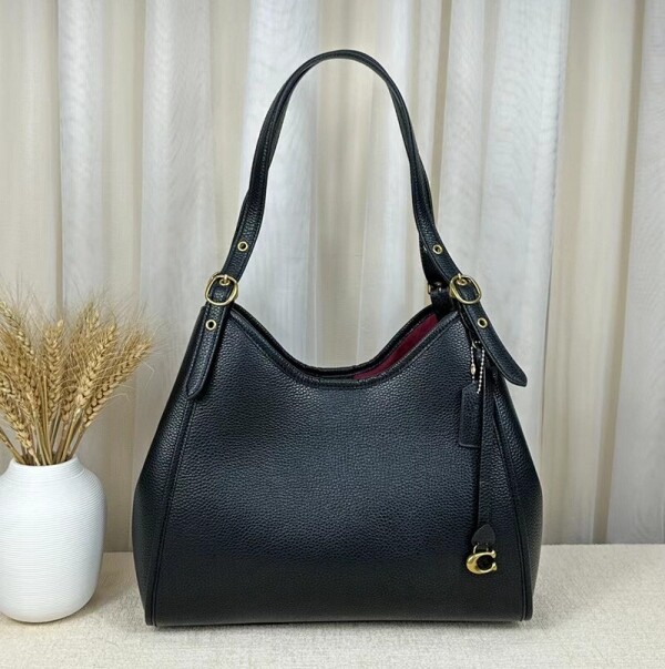 블링크,코치 COACH 여자 가방 로리 숄더 토트백  C4824