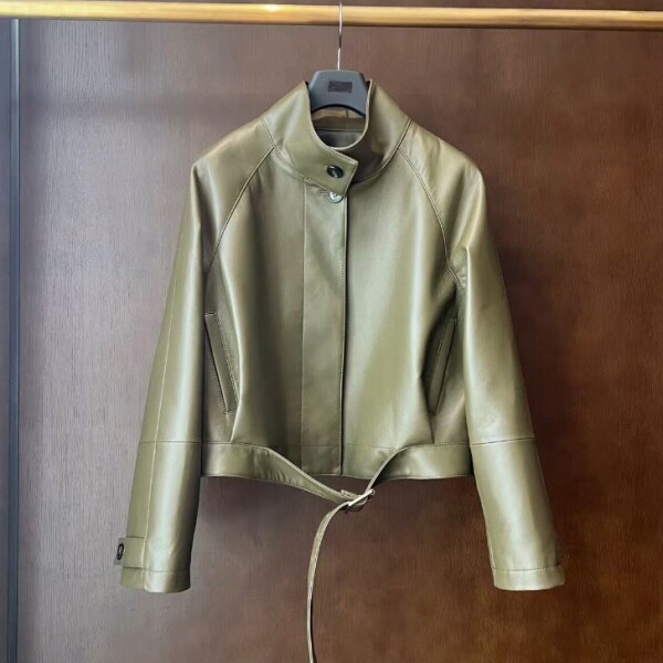 위핑,로에베 25FW 나파 램스킨 쇼츠 트렌치코트 카키 S359Y34L69