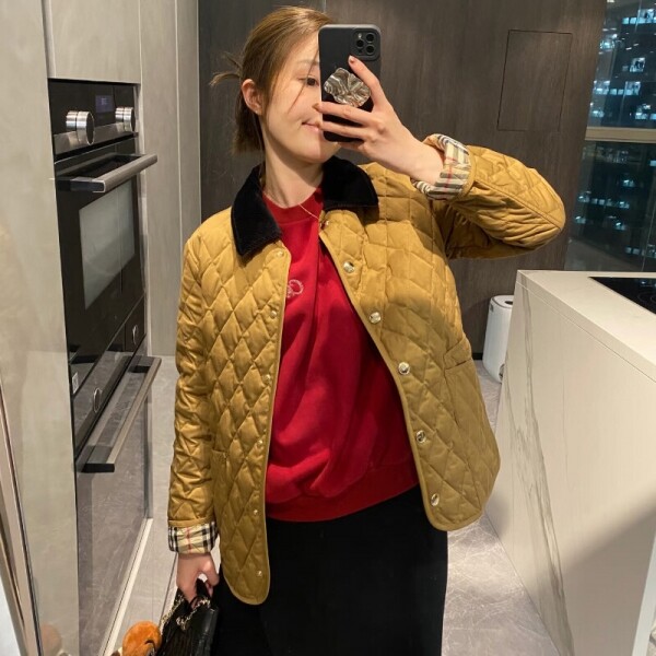 블링크,버버리 퀼팅 반 재킷 81089891  F