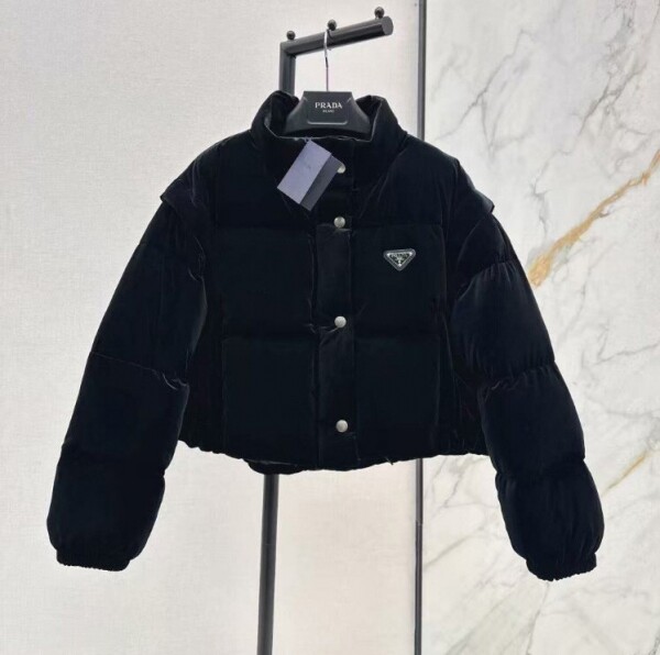 위핑,프라다 벨벳 다운 자켓 291805 18H4