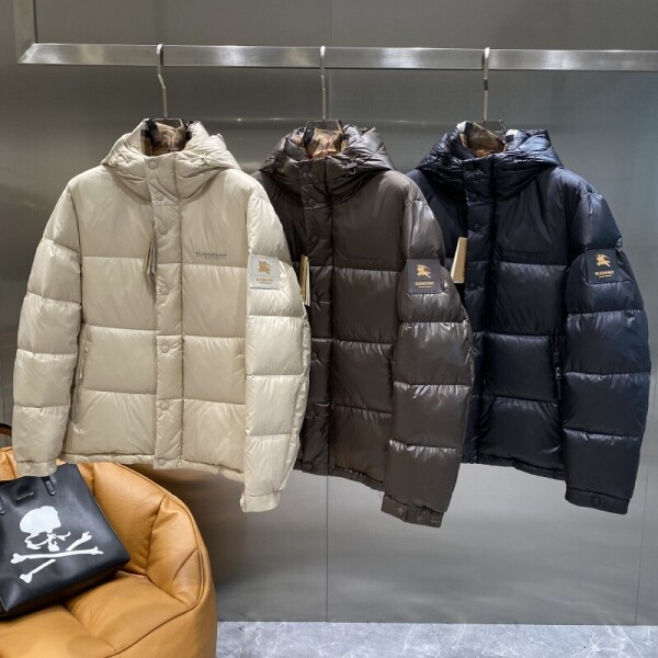 위핑,버버리 남성 고품질 점퍼 3컬러 01  C