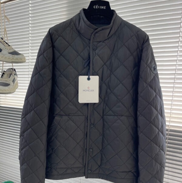 블링크,몽클레르 우아즈 다이아몬드 퀼팅 숏 다운 재킷 2컬러 K20911A00084597X2779   C