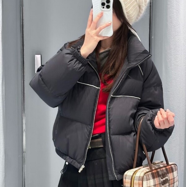 블링크,미우미우 테크니컬 퐁제 다운 재킷 ML1309-158A  Y