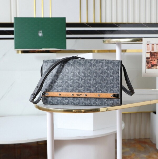 블링크,고야드 올드 프린트 탈부착 숄더 플랩 캔버스 가죽 크로스백 MONTECPMLTY51CL51P