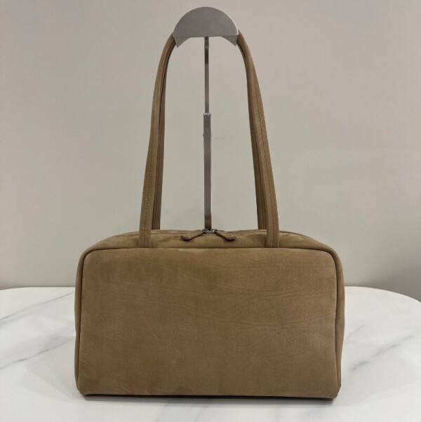 블링크,더 로우 아스트라 볼링백 누벅 샌드 W1725L651SANDS