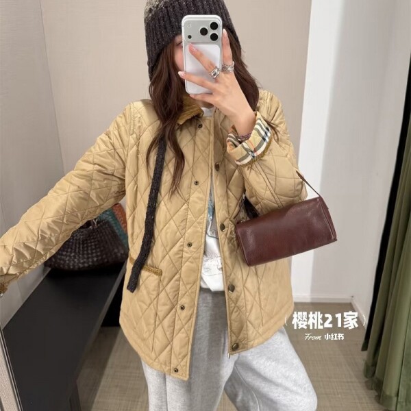 위핑,버버리 나일론 자켓 슬림핏 샌드 2컬러 81075111  Y