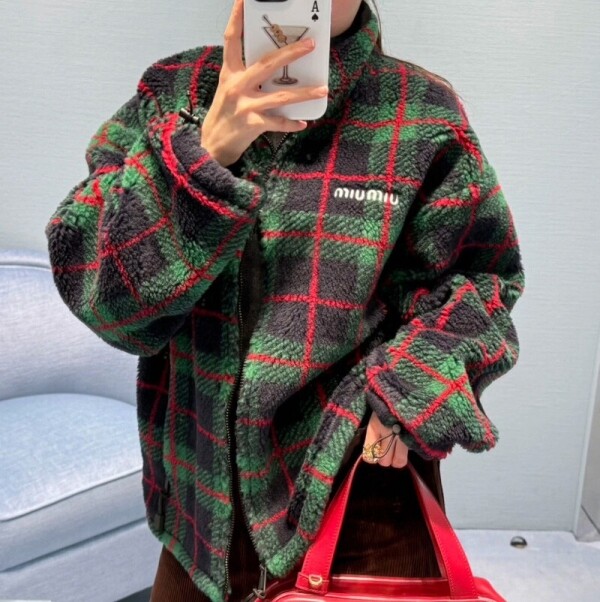 위핑,미우미우 체크 테디 플리스 지퍼 재킷  MJL042  Y