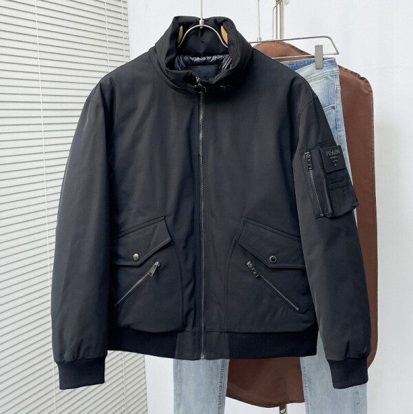 위핑,프라다 고품질 남성 점퍼 39  C