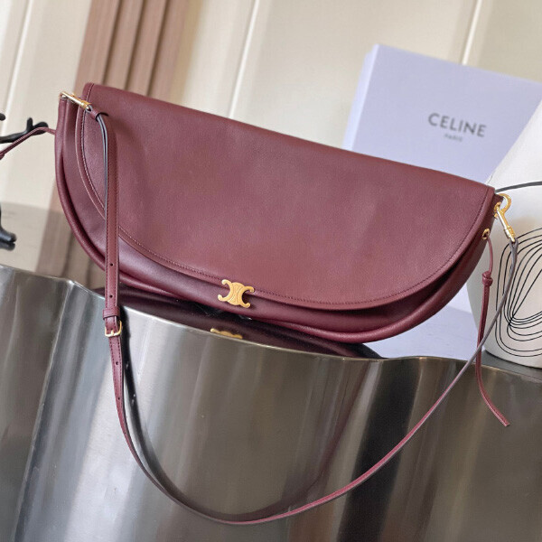 블링크,셀린느 여성 하프문 소프트 트리옹프 서플 숄더백 와인 124142T88