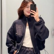 미우미우 SS26 집업 크롭 스웨트셔츠 MJLA09  D