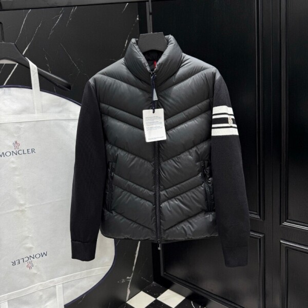 블링크,몽클레어 고품질 남성 자켓 점퍼 34 C