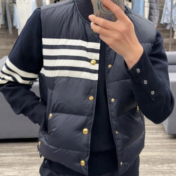 블링크,톰브라운 사선 나일론 남성 패딩 조끼 3컬러  MVD017X 05411  H