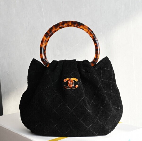 블링크,샤넬 26SS 미니 파우치 Mini Pouch AP4981