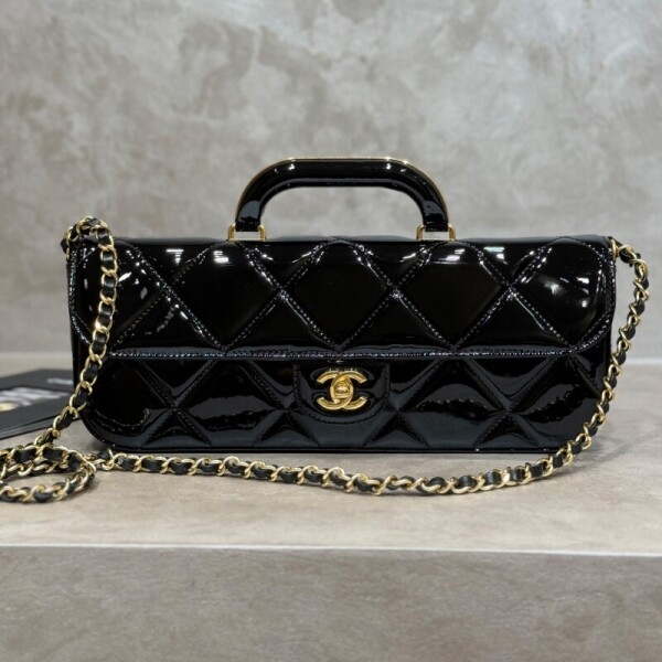 블링크,샤넬 CHANEL 핸들 장식의 라지 플랩 백 AS5807