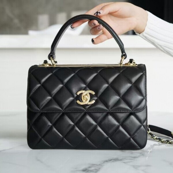 블링크,샤넬 25SS 탑 핸들 플랩 백 A92236 B16717