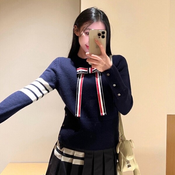 블링크,톰브라운 고품질 남여공용 스웨터 3컬러 21 H