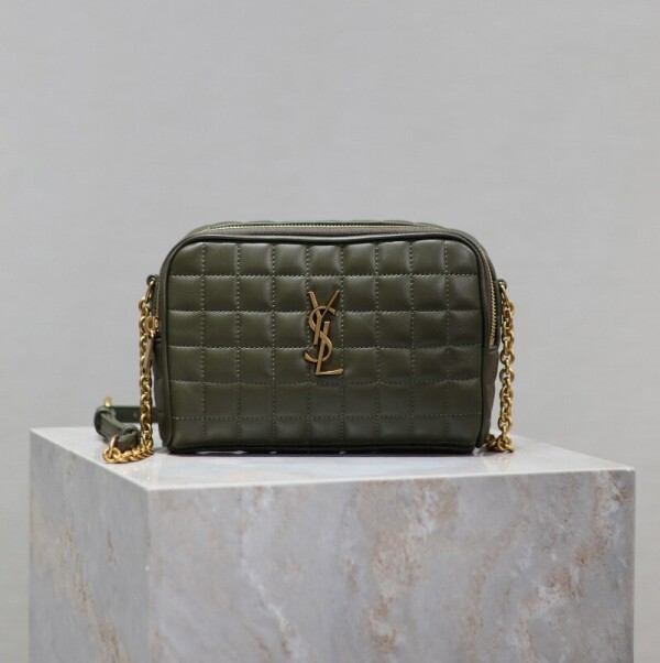 블링크,생로랑 26SS 카산드라 마틀라쎄 크로스백 764809