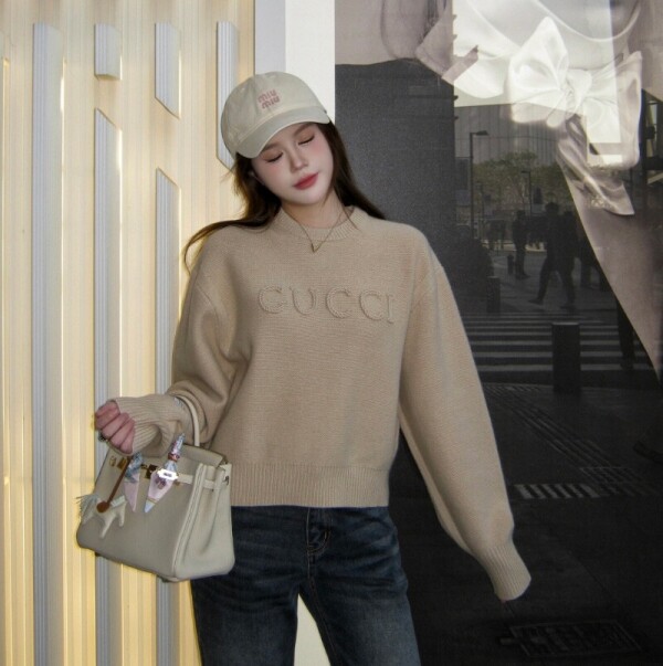 블링크,구찌 울 캐시미어 Jumper 자수 852074XKFCB2254  H