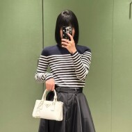 프라다 울 스트라이프 니트 P24Z2Q  D