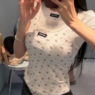 미우미우 플라워 티셔츠 MJNA08  H
