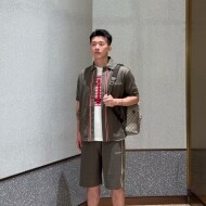 구찌 자수가 있는 코튼 피케 폴로 셔츠 742380XJGKU3254  H