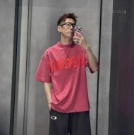 발렌시아가 뉴 테이프 타입 티셔츠 미디움 핏 2컬러 739784TQVQ81073  D