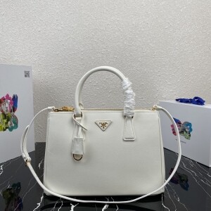 프라다 삼각로고 크로스백 토트백1BA274