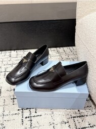 프라다 Prada 여성 로퍼