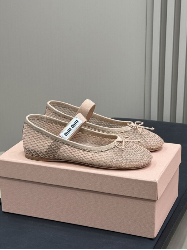 위핑,미우미우 MARY JANES 메리제인 슈즈