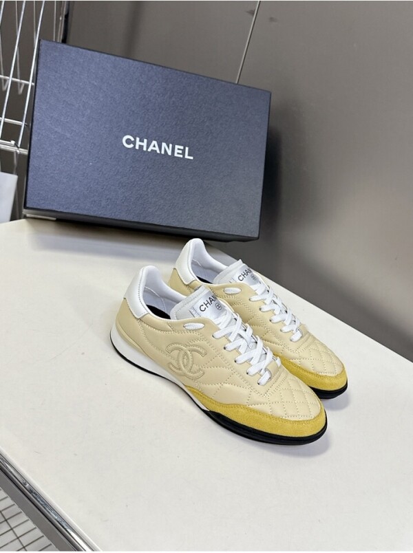 위핑,샤넬 CHANEL 여성 스니커즈